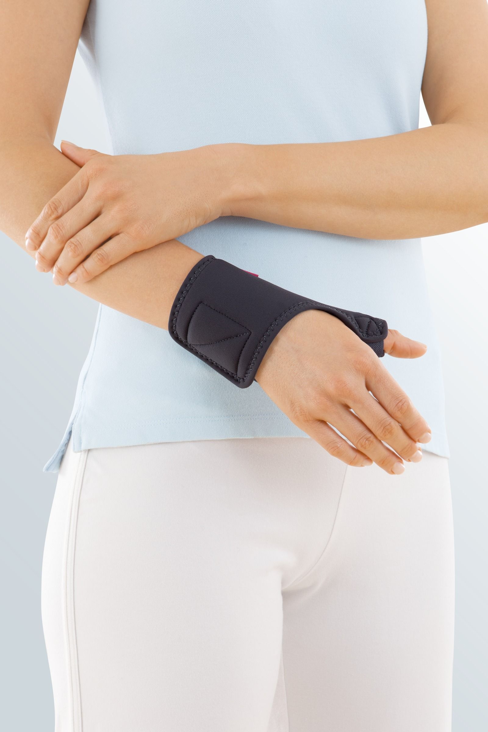 MEDI Thumb support